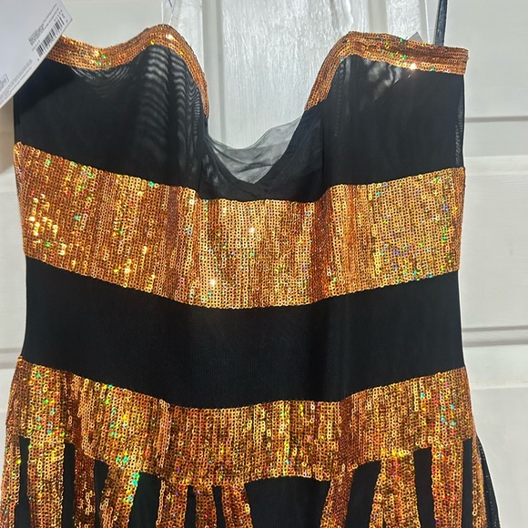 Blowout Cosplay Bumble Bee Black and Gold Sequin Fringe Dress! - Picture 6 of 7